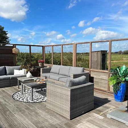 Holiday home In Texel Near De Hors Reserve *